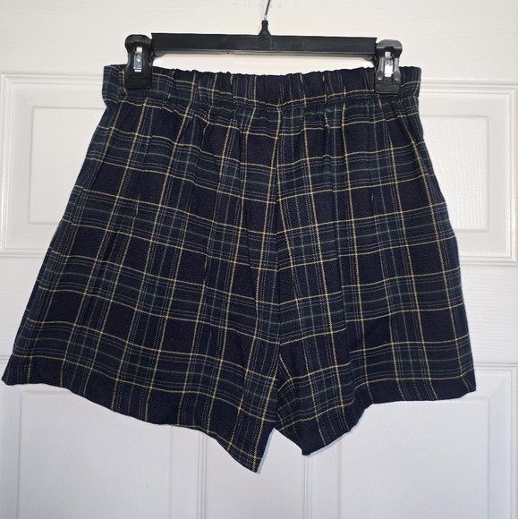 Pleated plaid skort - Picture 2 of 6